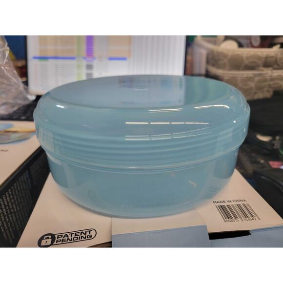 NWT SubSafe Reusable Sandwich Container 2-Pack Food Safe Square Bread Storage - Picture 1 of 3